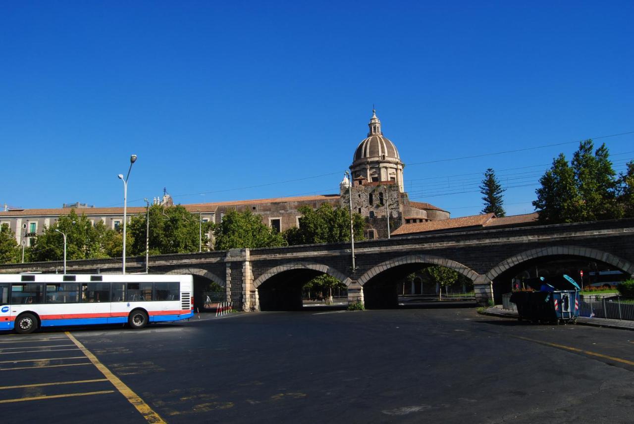 Suite Sami Catania-Fontanarossai nemzetközi repülőtér Kültér fotó