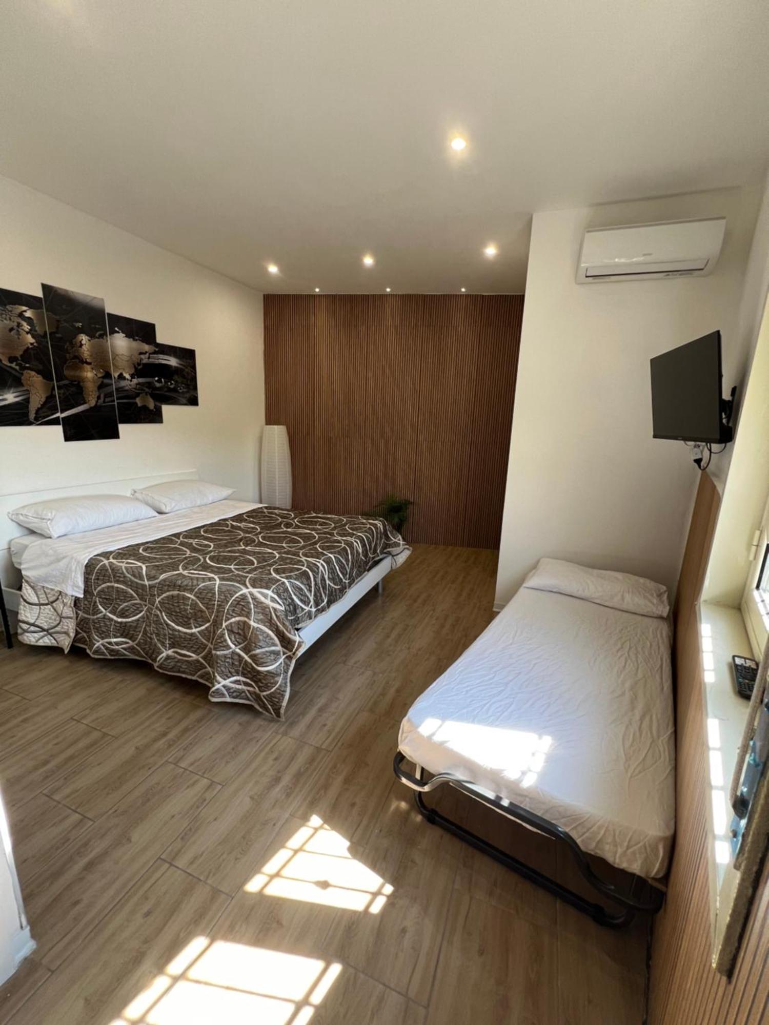 Suite Sami Catania-Fontanarossai nemzetközi repülőtér Kültér fotó